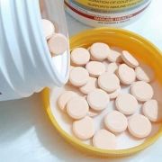 Viên nhai Swisse Vitamin C Chewable 500mg Úc 310 viên