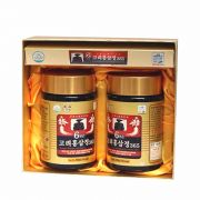 Cao hồng sâm 6 năm tuổi của Hàn Quốc Hộp 2 lọ x 240g