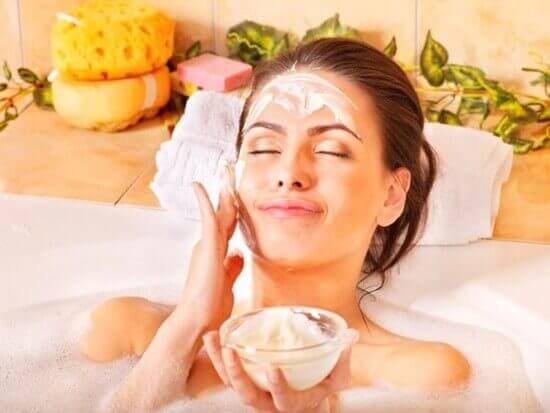 Cách chăm sóc da mặt vào mùa hè với những nguyên tắc đơn giản 2